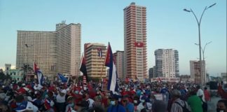 ¡Defender a Cuba, defender el socialismo!